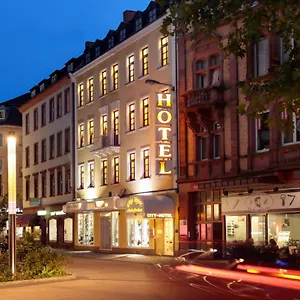 City-hotel Отель