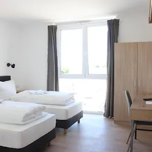 Hotell - Self Check-in, Bergtheim